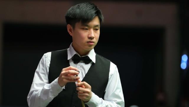 提前6轮夺 提前6轮夺