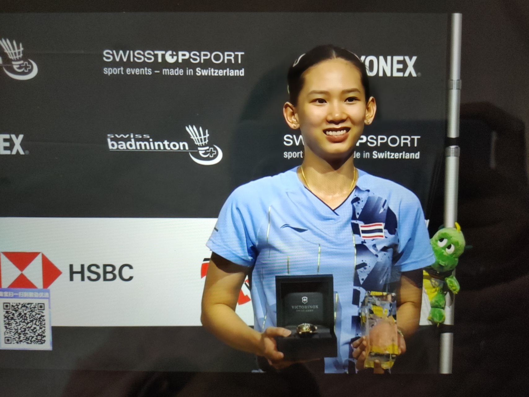 这一接手背 这一接手背